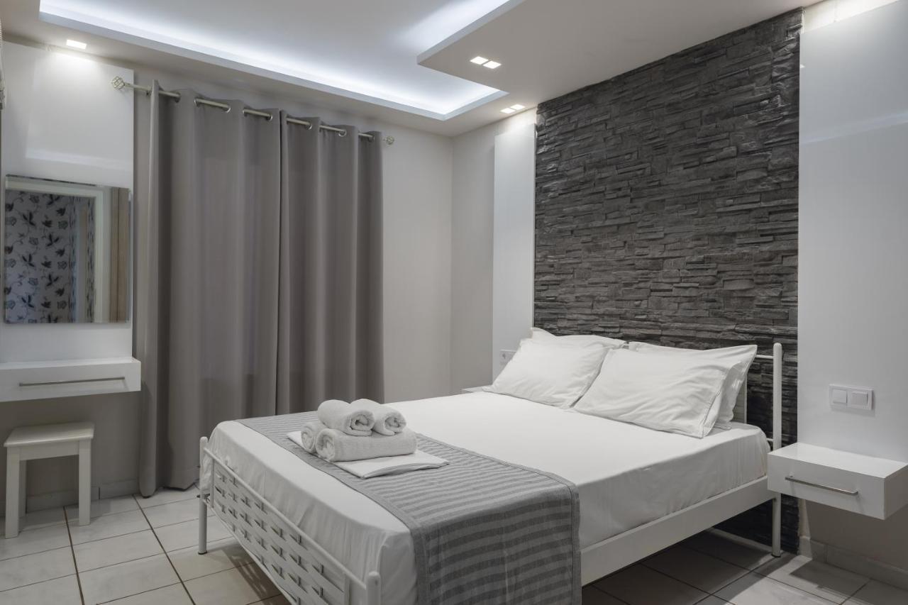 Potamaki Studios & Apartments Stoúpa エクステリア 写真