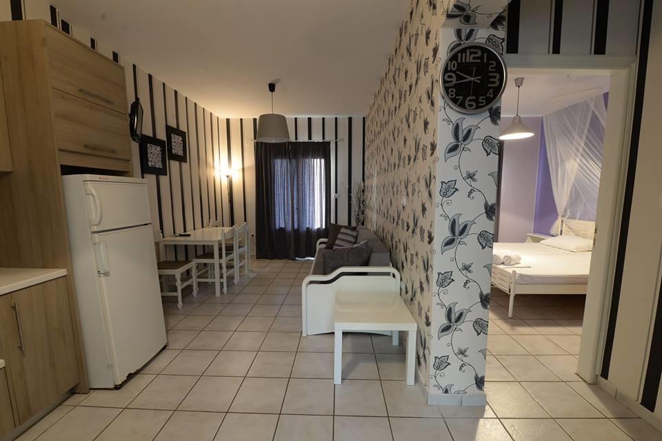 Potamaki Studios & Apartments Stoúpa エクステリア 写真